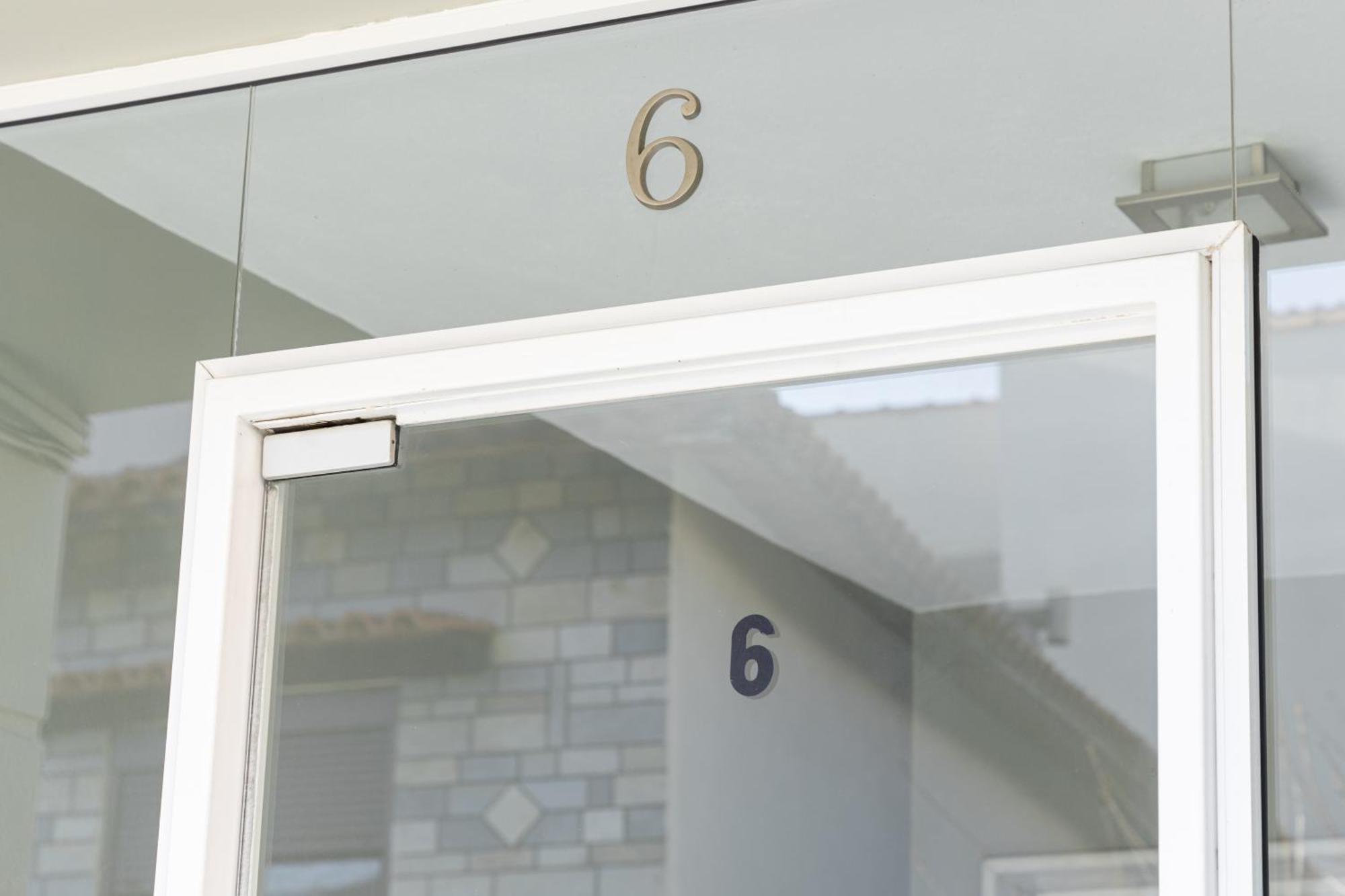 Mystique Apartment Komotiní Ngoại thất bức ảnh